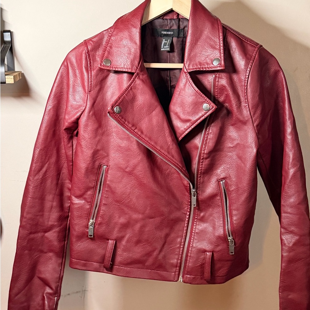 Forever 21 Faux Leather Moto Jacket – Size S (Red)